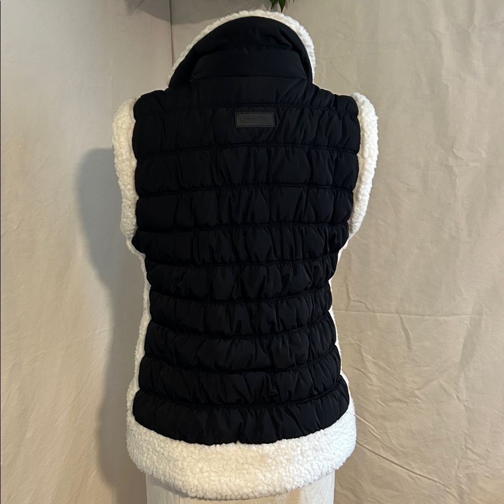 CALVIN KLEIN PERFORMANCE PUFFER VEST BLACK QUILTED ZIP UP SHERPA TRIM SZ M - Picture 8 of 12